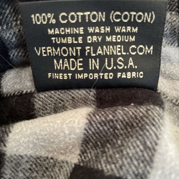 The Vermont Flannel Co Mens MEDIUM Black Plaid Collar Shirt Long Sleeve Button - Picture 6 of 6